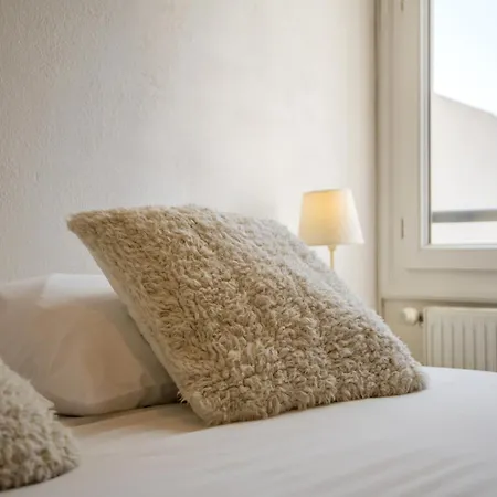 L'echappee Verte Pour Six Personnes Avec Terrasse, Place De Parking Apartmán Millau