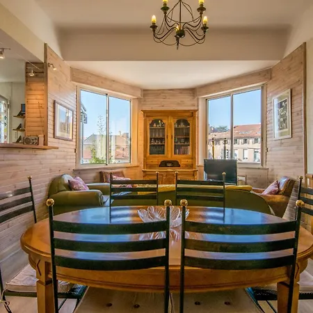 L'echappee Verte Pour Six Personnes Avec Terrasse, Place De Parking Appartement *