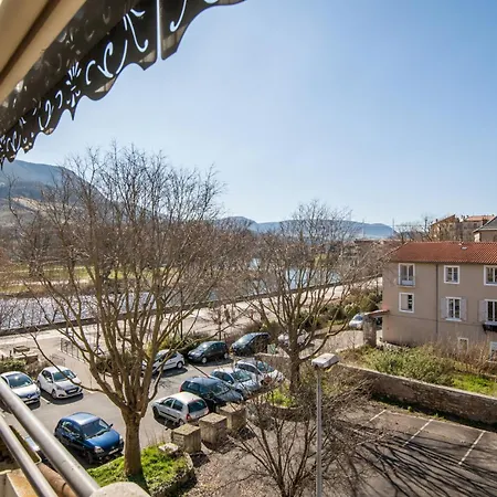 L'echappee Verte Pour Six Personnes Avec Terrasse, Place De Parking Appartement